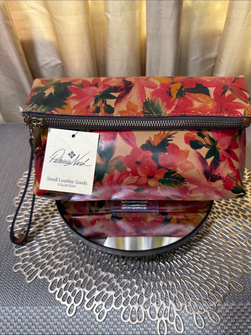 Patricia Nash Valerie Floral Fold-Over Wristlet Clutch NWT Spring Multi - Picture 16 of 17